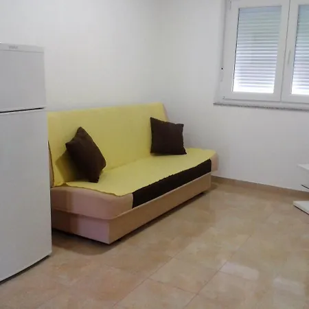 Apartament Marinovic *